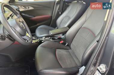 Внедорожник / Кроссовер Mazda CX-3 2015 в 