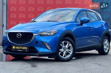 Внедорожник / Кроссовер Mazda CX-3 2015 в 