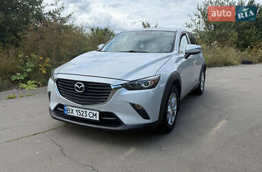 Внедорожник / Кроссовер Mazda CX-3 2015 в 