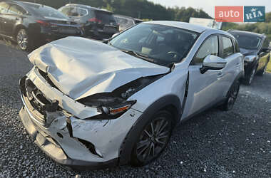 Внедорожник / Кроссовер Mazda CX-3 2016 в 