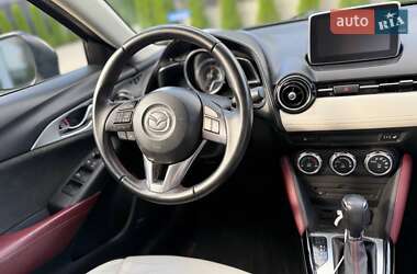 Внедорожник / Кроссовер Mazda CX-3 2016 в 