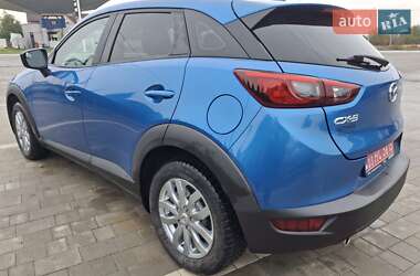 Позашляховик / Кросовер Mazda CX-3 2017 в 