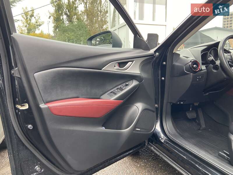 Позашляховик / Кросовер Mazda CX-3 2017 в Львові