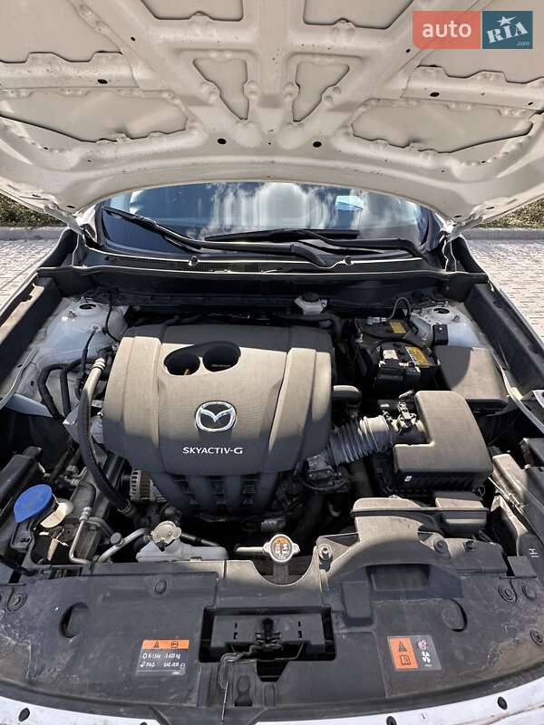 Внедорожник / Кроссовер Mazda CX-3 2021 в Белогородке