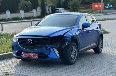 Внедорожник / Кроссовер Mazda CX-3 2015 в 