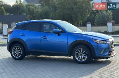 Внедорожник / Кроссовер Mazda CX-3 2015 в 