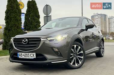 Позашляховик / Кросовер Mazda CX-3 2018 в  фото 42 Позашляховик / Кросовер Mazda CX-3 2018 в