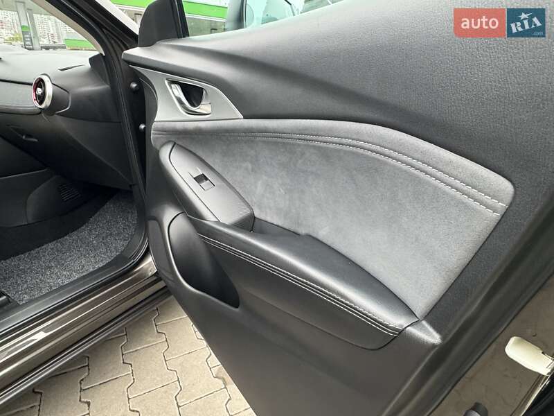 Внедорожник / Кроссовер Mazda CX-3 2018 в Киеве