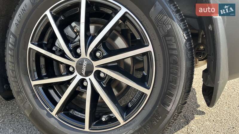 Позашляховик / Кросовер Mazda CX-3 2017 в Києві фото 8 Позашляховик / Кросовер Mazda CX-3 2017 в Києві