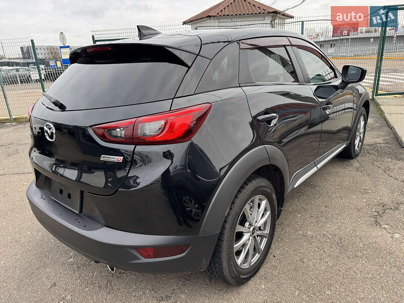 Внедорожник / Кроссовер Mazda CX-3 2015 в Киеве
