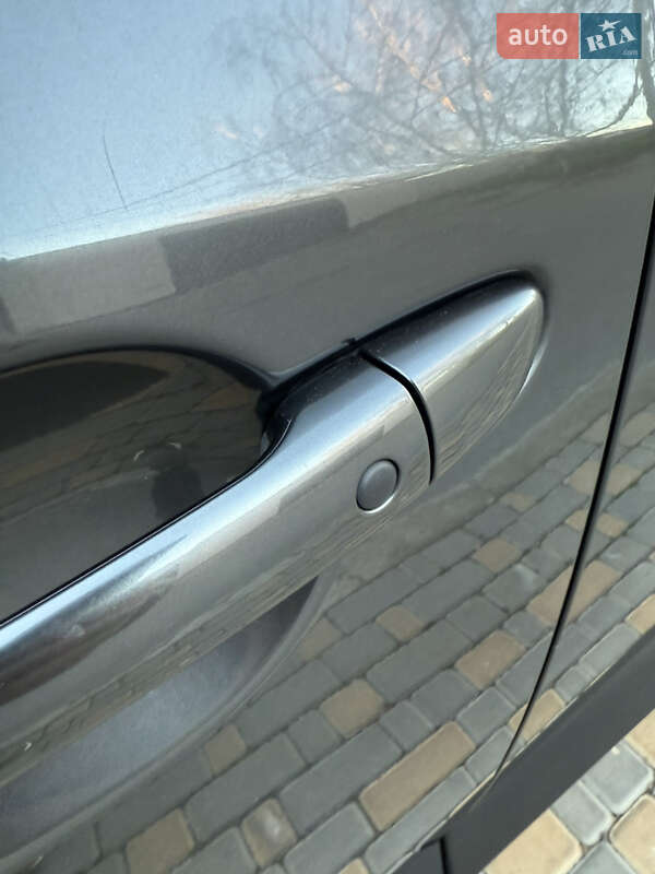 Позашляховик / Кросовер Mazda CX-3 2016 в Одесі фото 36 Позашляховик / Кросовер Mazda CX-3 2016 в Одесі