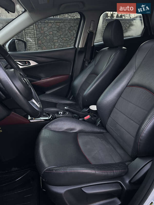 Внедорожник / Кроссовер Mazda CX-3 2015 в Киеве