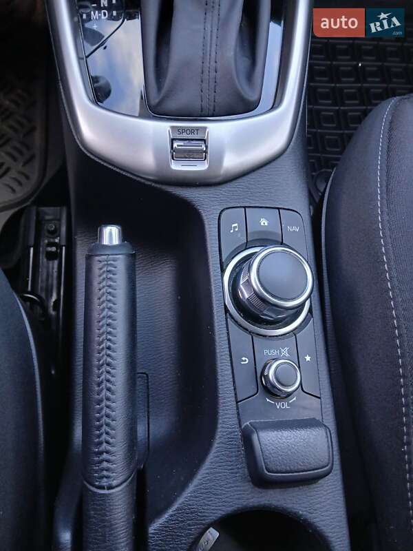 Внедорожник / Кроссовер Mazda CX-3 2016 в Черновцах