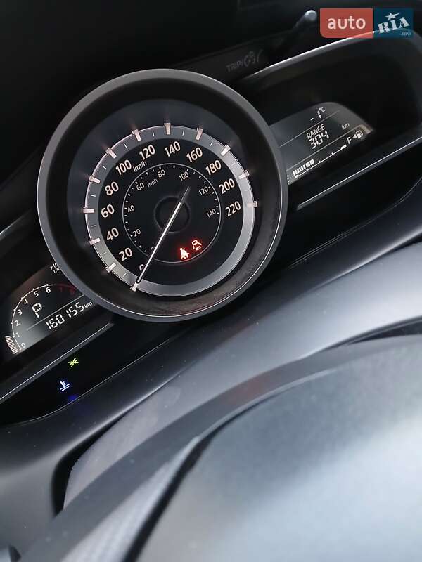 Внедорожник / Кроссовер Mazda CX-3 2016 в Черновцах