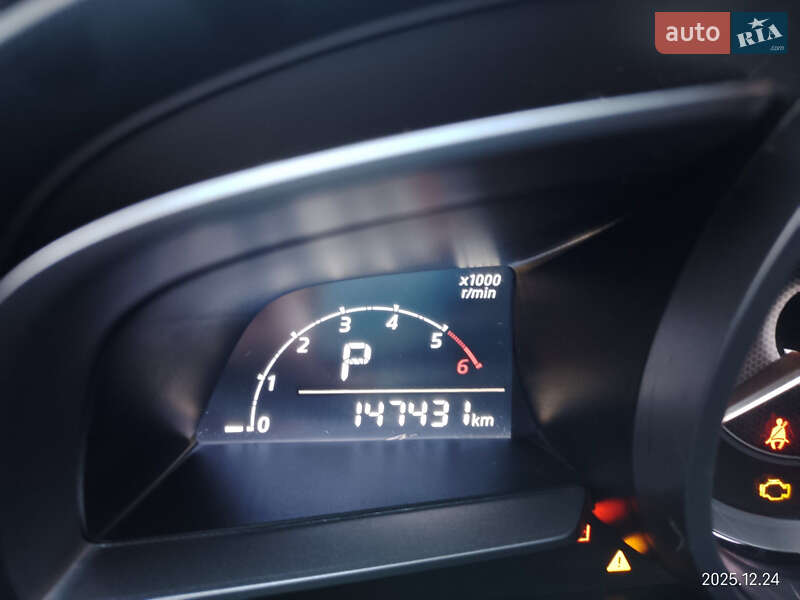 Внедорожник / Кроссовер Mazda CX-3 2016 в Киеве