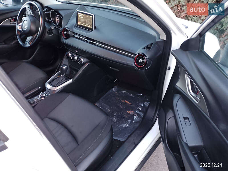 Внедорожник / Кроссовер Mazda CX-3 2016 в Киеве