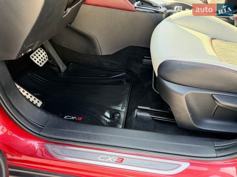 Внедорожник / Кроссовер Mazda CX-3 2016 в Ковеле