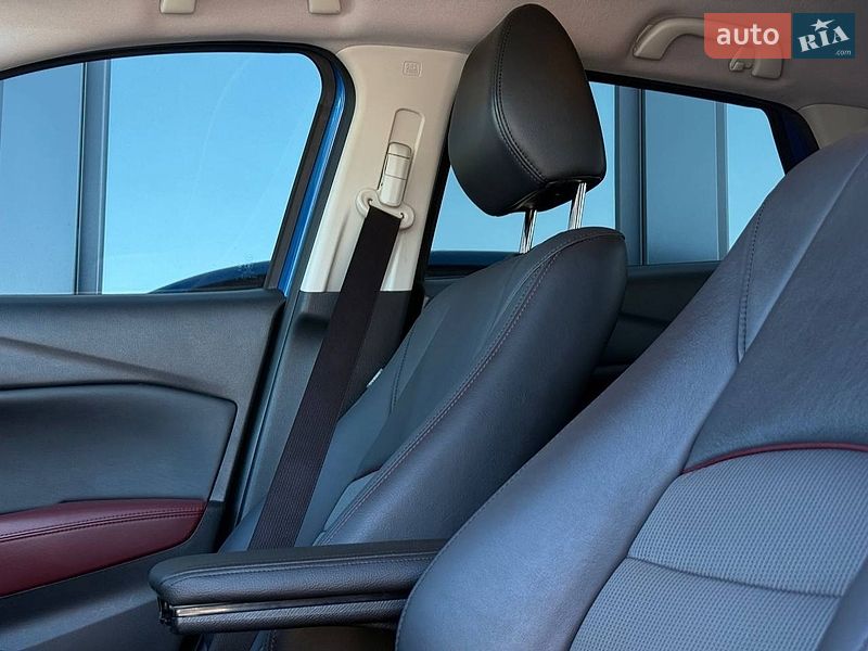 Внедорожник / Кроссовер Mazda CX-3 2016 в Ровно