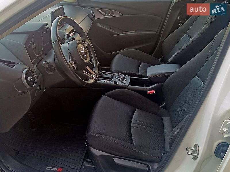 Внедорожник / Кроссовер Mazda CX-3 2019 в Киеве