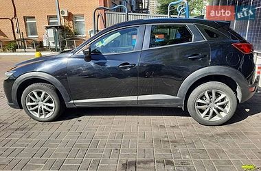 Внедорожник / Кроссовер Mazda CX-3 2016 в Киеве