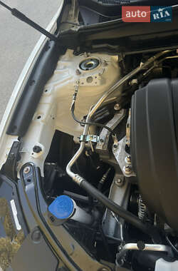 Внедорожник / Кроссовер Mazda CX-50 2023 в 