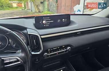 Позашляховик / Кросовер Mazda CX-50 2023 в 