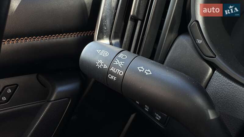 Внедорожник / Кроссовер Mazda CX-50 2022 в Чернигове