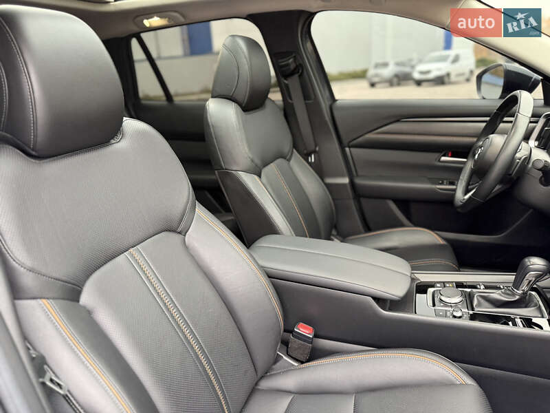 Позашляховик / Кросовер Mazda CX-50 2023 в Дніпрі