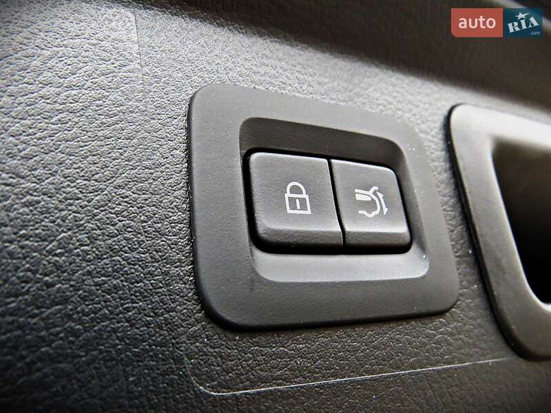 Внедорожник / Кроссовер Mazda CX-50 2023 в Черкассах