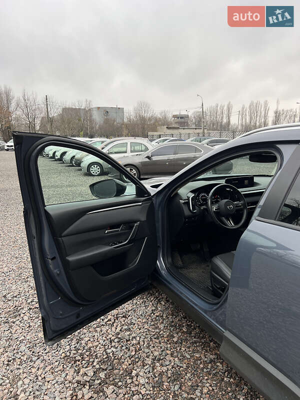 Внедорожник / Кроссовер Mazda CX-50 2024 в Черкассах