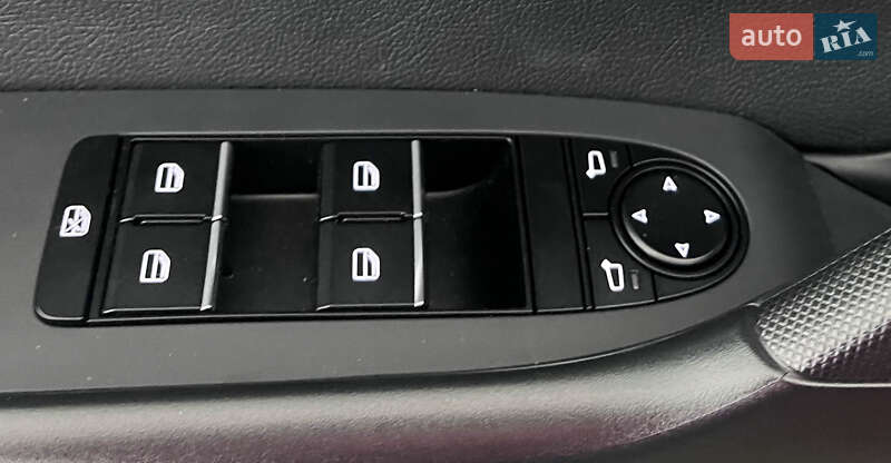 Позашляховик / Кросовер Mazda CX-50 2022 в Львові