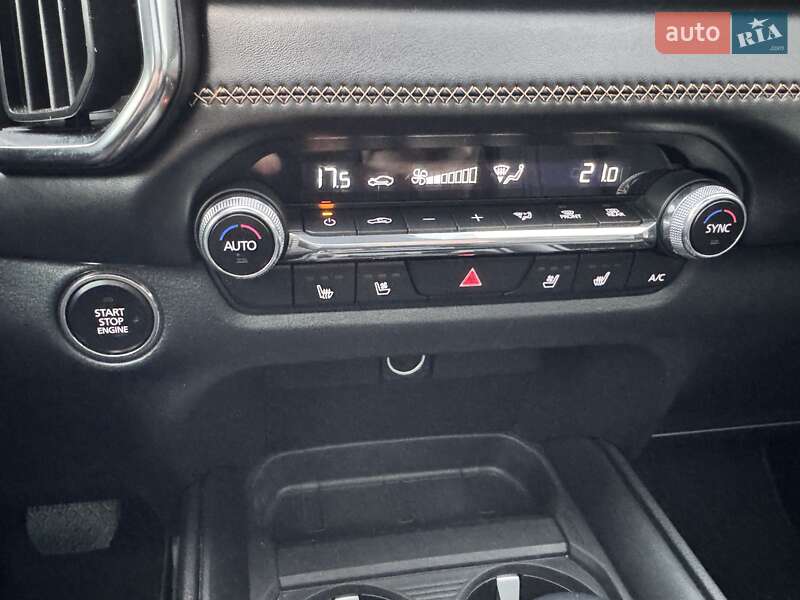 Позашляховик / Кросовер Mazda CX-50 2023 в Києві