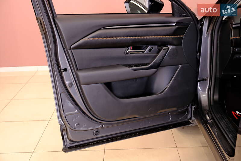 Внедорожник / Кроссовер Mazda CX-50 2024 в Одессе