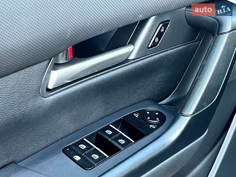 Внедорожник / Кроссовер Mazda CX-50 2024 в Киеве