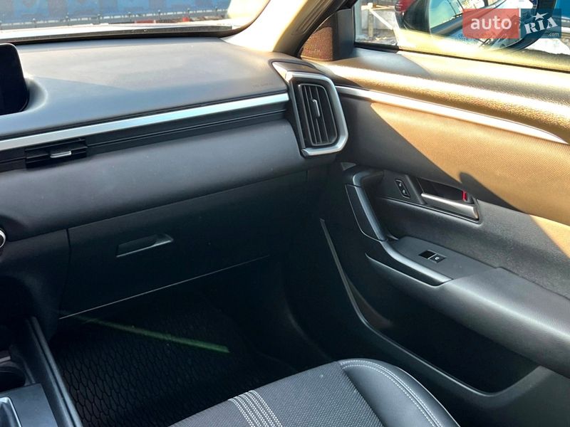 Внедорожник / Кроссовер Mazda CX-50 2024 в Киеве