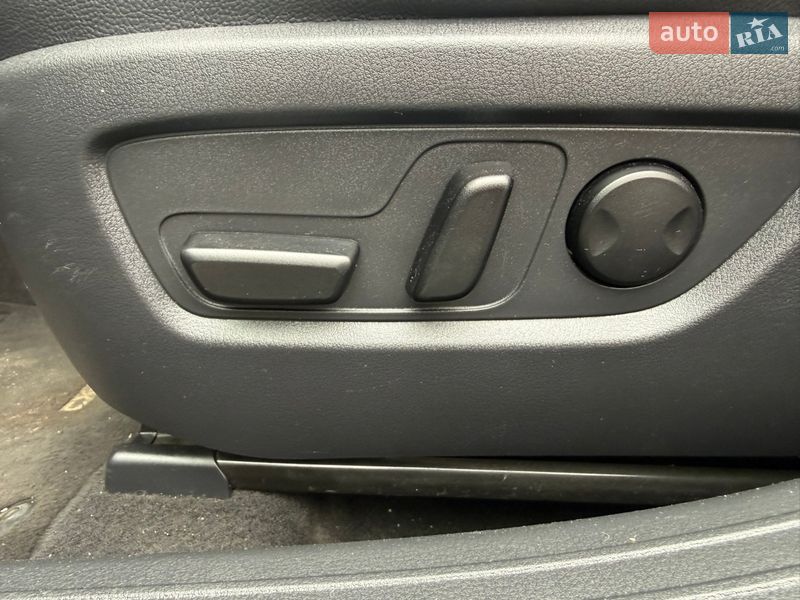 Внедорожник / Кроссовер Mazda CX-50 2023 в Днепре фото 22 Внедорожник / Кроссовер Mazda CX-50 2023 в Днепре