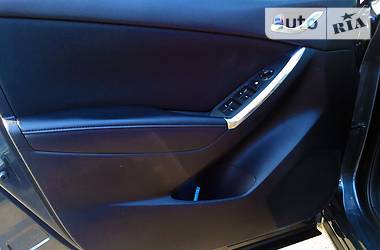 Внедорожник / Кроссовер Mazda CX-5 2013 в 