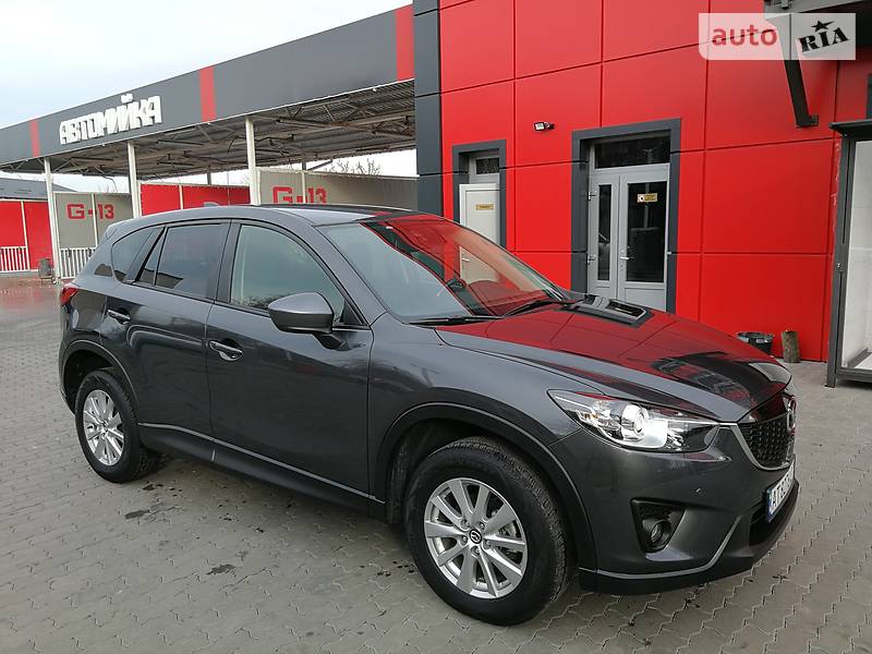 Позашляховик / Кросовер Mazda CX-5 2015 в 
