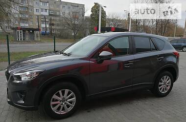 Позашляховик / Кросовер Mazda CX-5 2015 в 