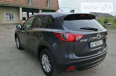 Позашляховик / Кросовер Mazda CX-5 2015 в 
