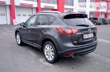 Позашляховик / Кросовер Mazda CX-5 2013 в 