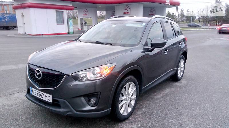 Позашляховик / Кросовер Mazda CX-5 2013 в 