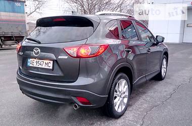 Позашляховик / Кросовер Mazda CX-5 2013 в 
