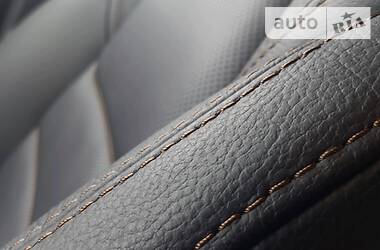 Позашляховик / Кросовер Mazda CX-5 2019 в 