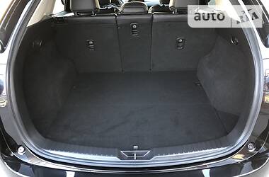 Позашляховик / Кросовер Mazda CX-5 2018 в 