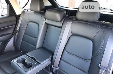 Позашляховик / Кросовер Mazda CX-5 2018 в 