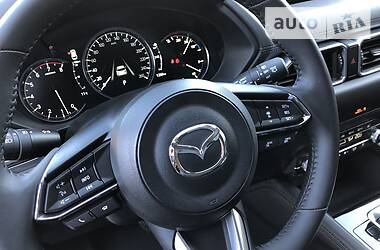 Позашляховик / Кросовер Mazda CX-5 2018 в 