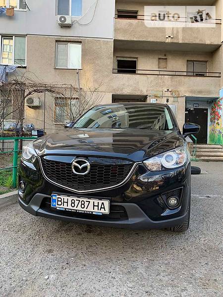 Позашляховик / Кросовер Mazda CX-5 2012 в 