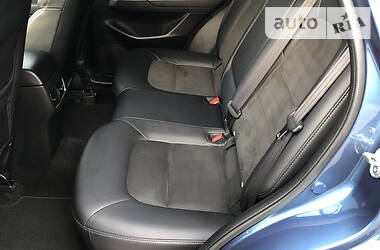 Позашляховик / Кросовер Mazda CX-5 2017 в 
