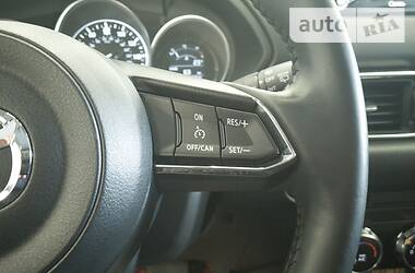 Позашляховик / Кросовер Mazda CX-5 2018 в 